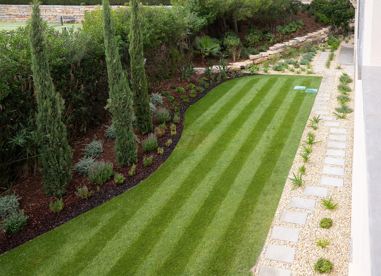 VILLA IN URBANIZATION BEIRA LAGO